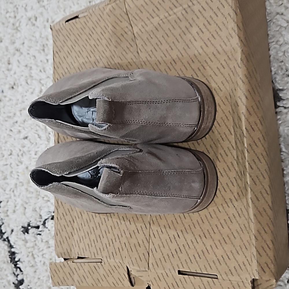 Chelsea boots - Picture 3 of 4